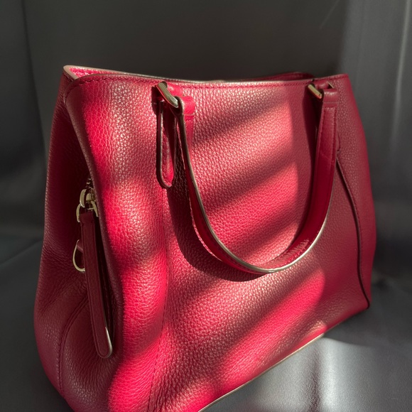 Kate Spade - Picture 3 of 4